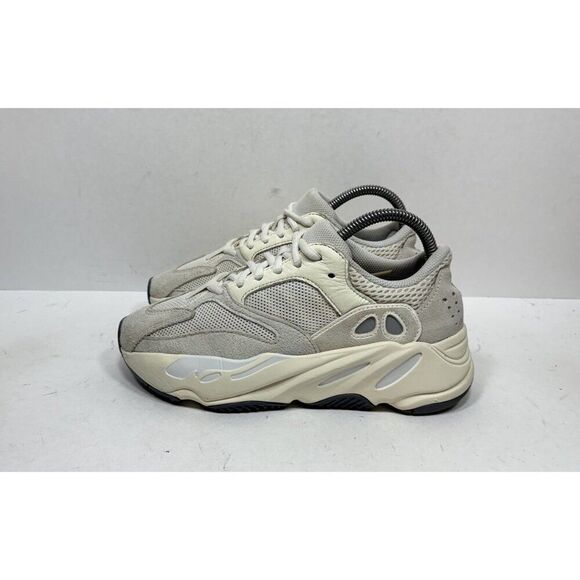 Adidas Yeezy Boost 700 EG7596 Analog Sneakers Men’s Size 5 Shoes - Picture 3 of 9